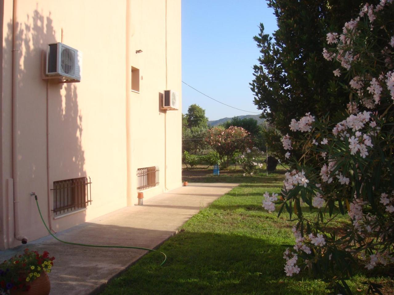 Villa Angela Sykia Chalkidikis Exterior photo
